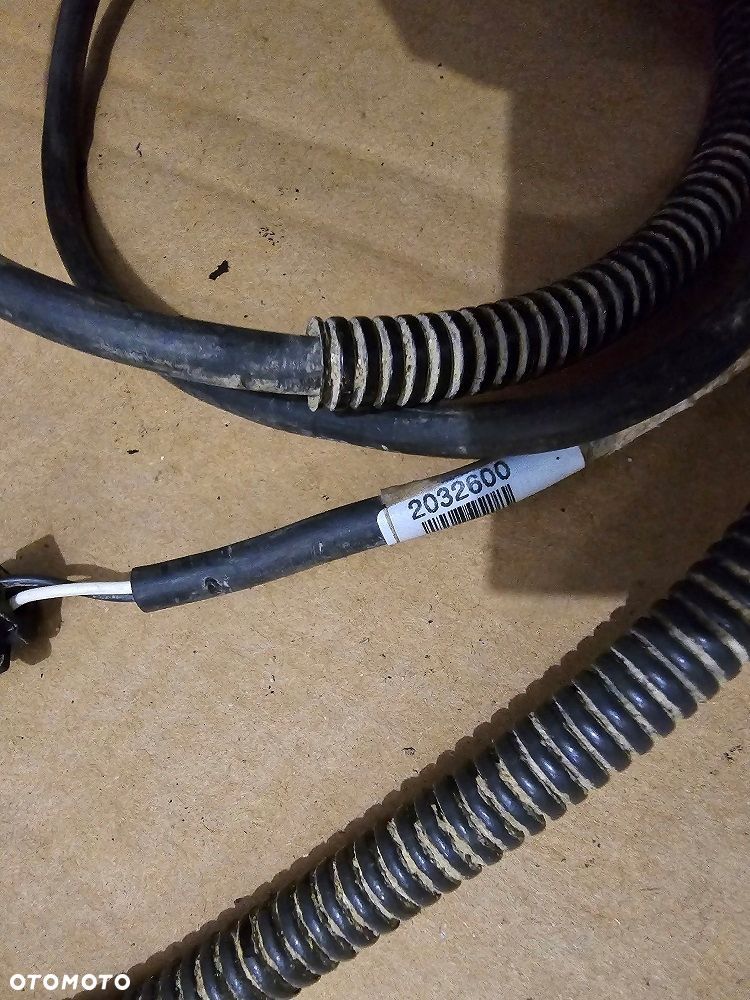 CZUJNIK ABS SCANIA S R NGS 2032600 - 2