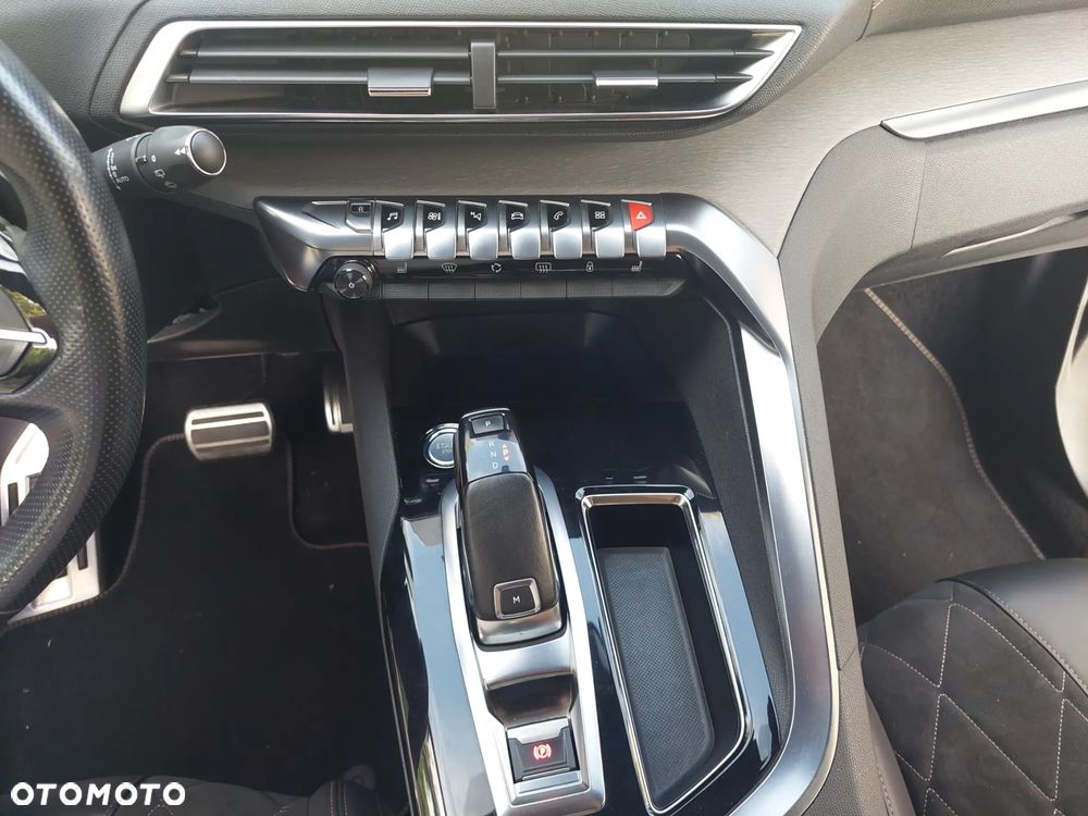 Peugeot 3008 2.0 BlueHDi GT S&S EAT8 - 17