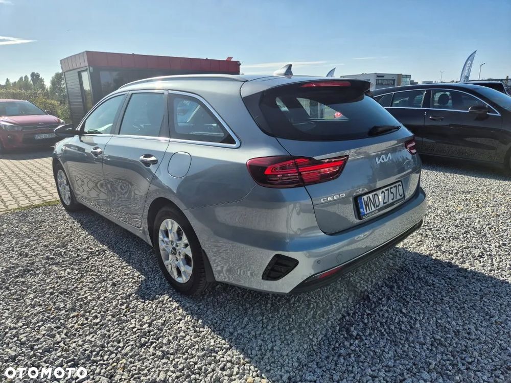 Kia Ceed 1.5 T-GDI M - 9