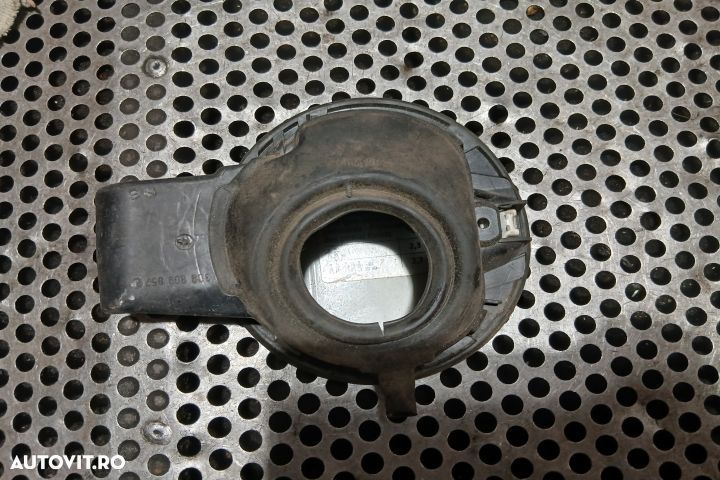 Usita rezervor 3C9809857 3C9809857 Volkswagen VW Passat B6 [2005 - 20 - 2