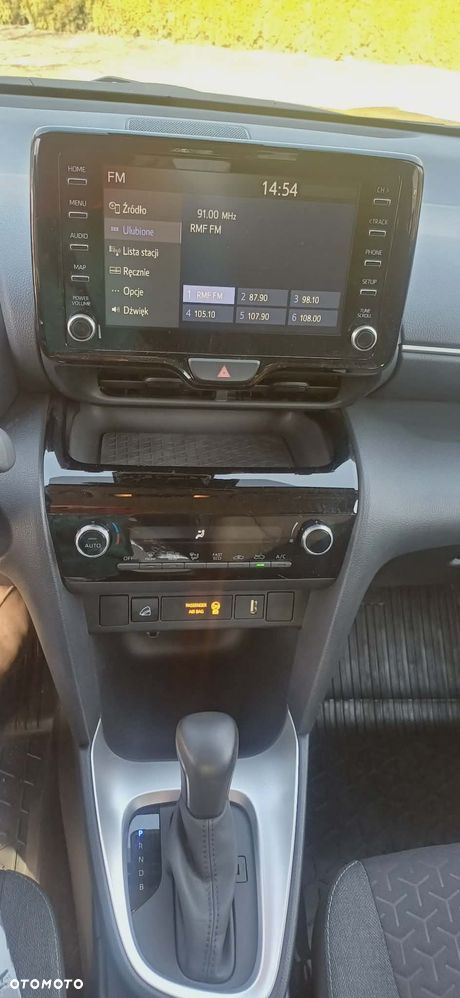 Toyota Yaris Cross Hybrid 1.5 Comfort - 2