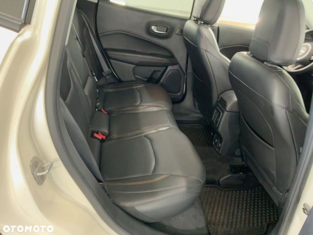 Jeep Compass 1.4 TMair Limited 4WD S&S - 8