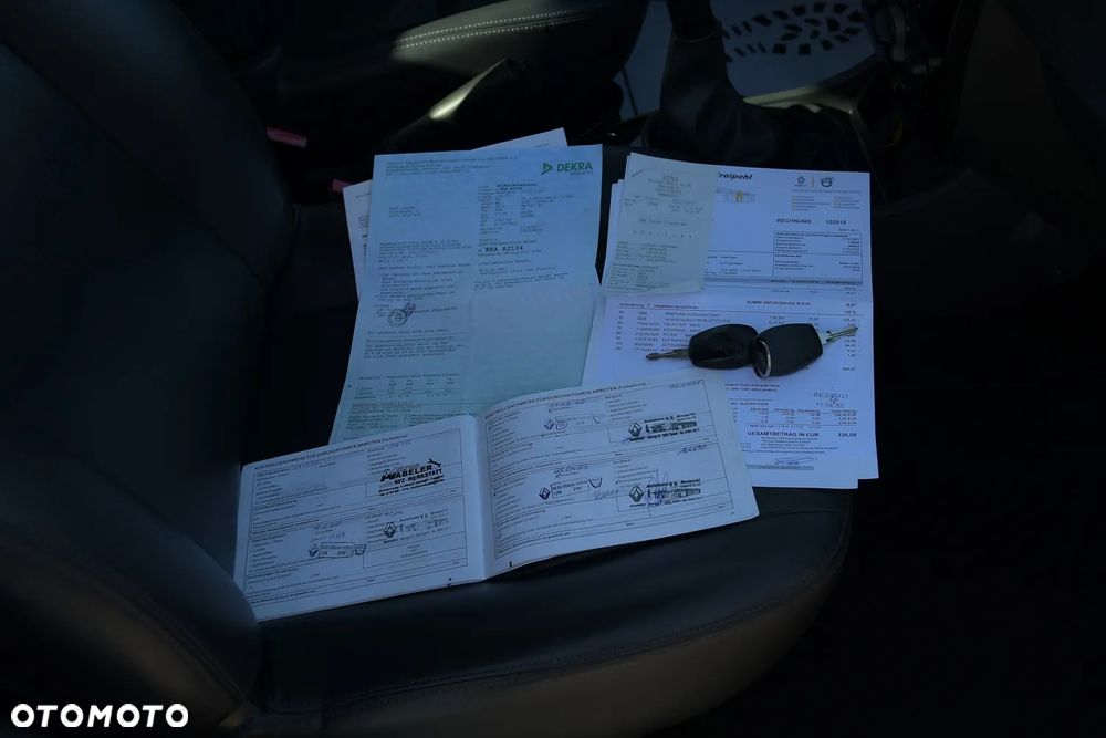 Dacia Duster 1.6 SL Aventure - 40