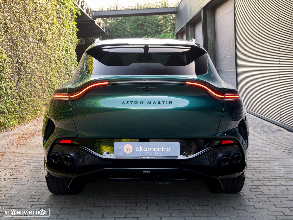 Aston Martin DBX 707 - 12