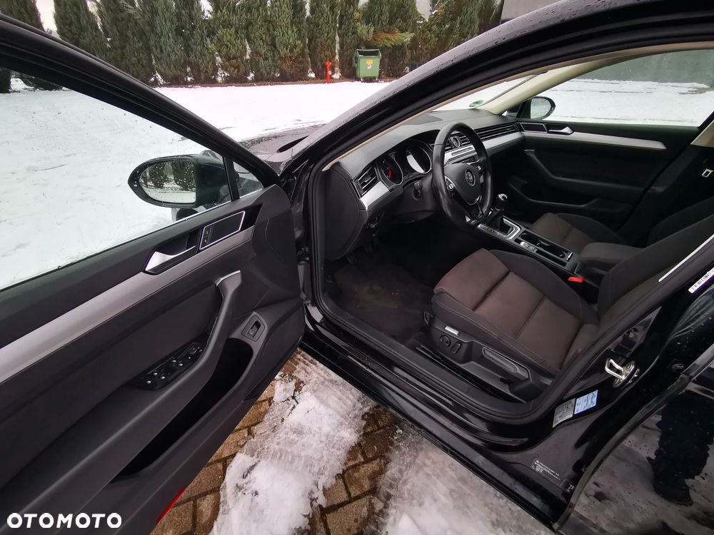 Volkswagen Passat 2.0 TDI BlueMotion Technology Highline - 15