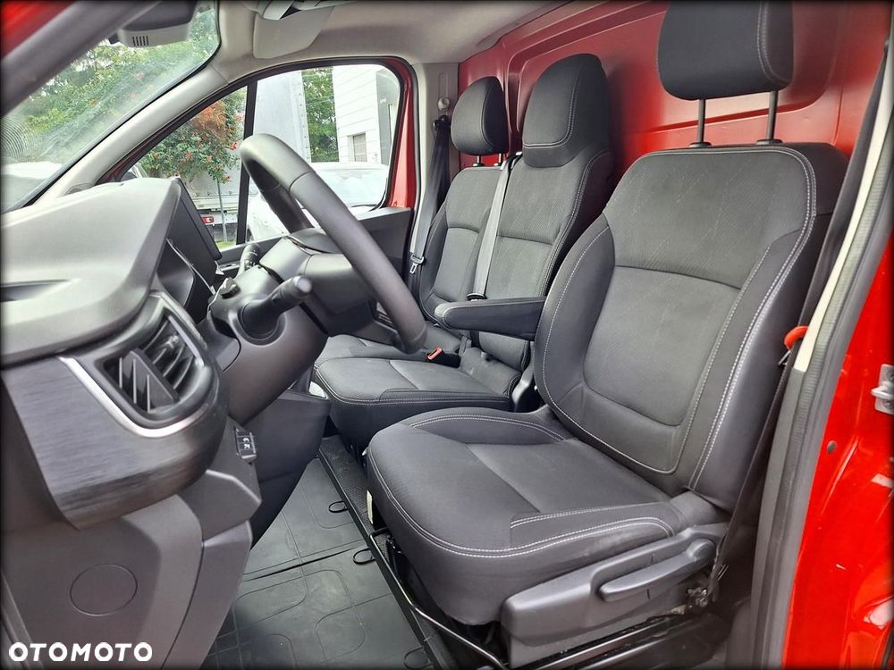 Renault trafic - 10