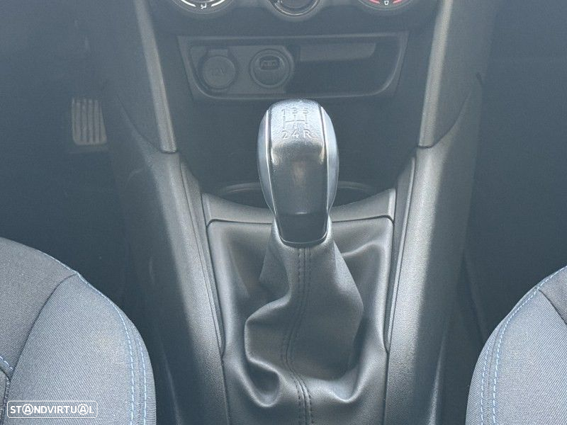 Peugeot 208 1.5 BlueHDi Signature - 19