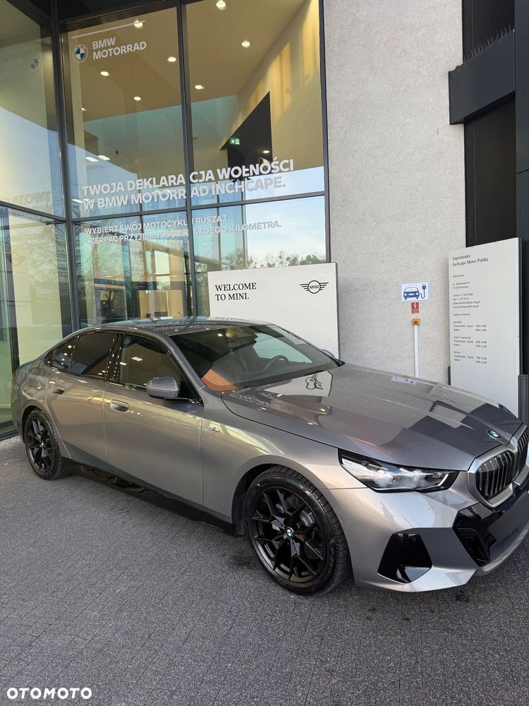 BMW Seria 5 520d mHEV M Sport - 3