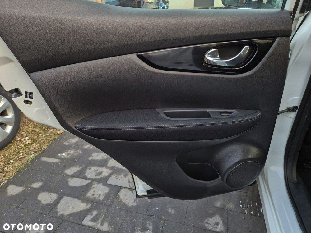 Nissan Qashqai - 17