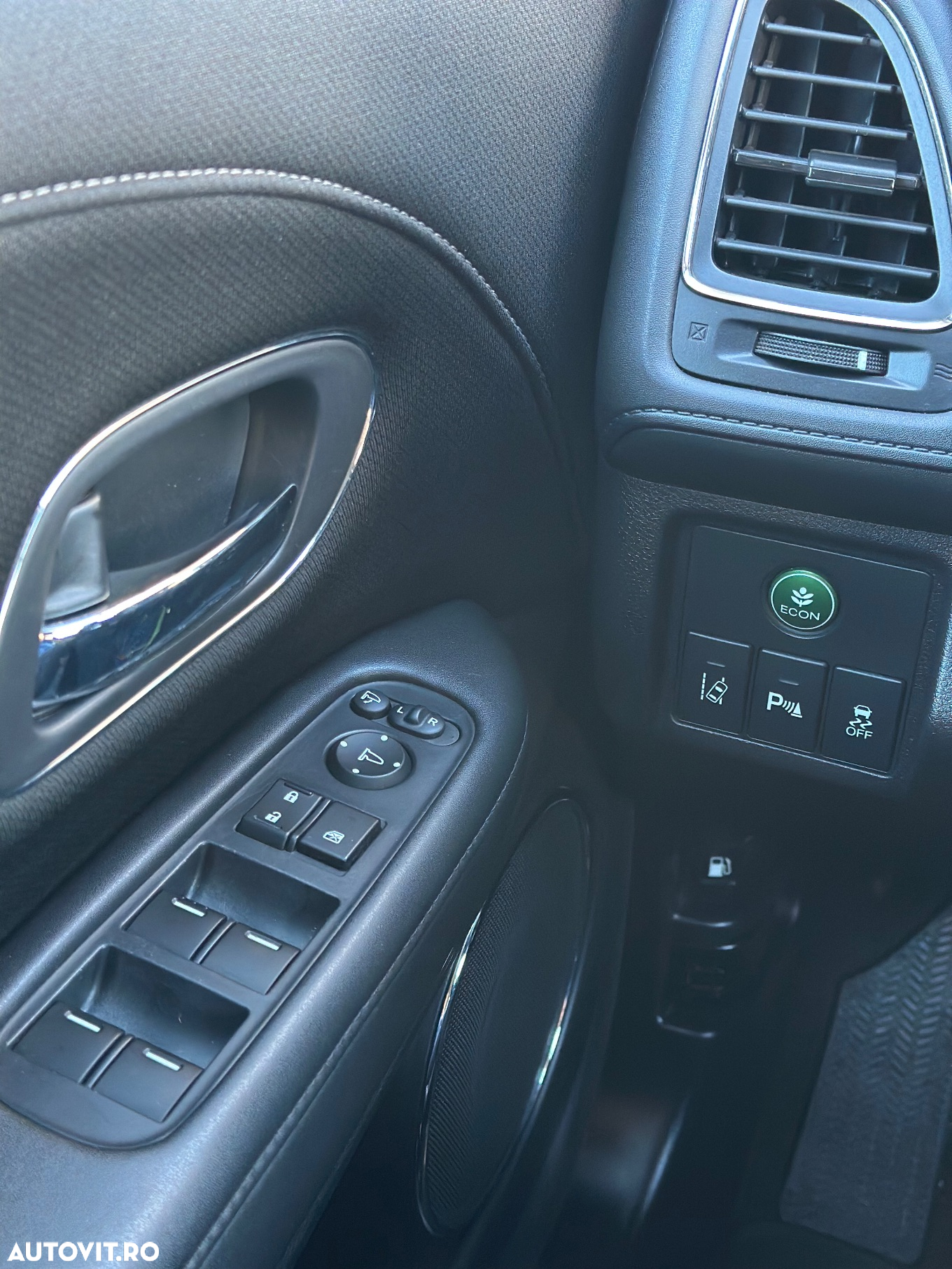 Honda HR-V 1.6 i-DTEC Executive - 13