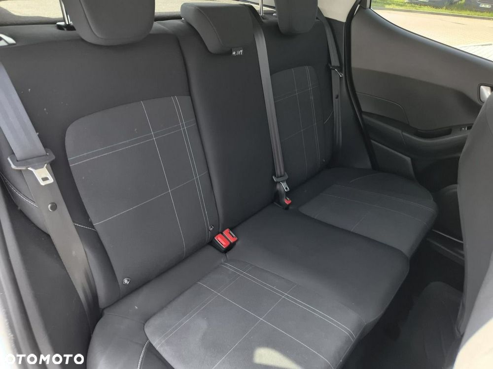 Ford Fiesta - 16