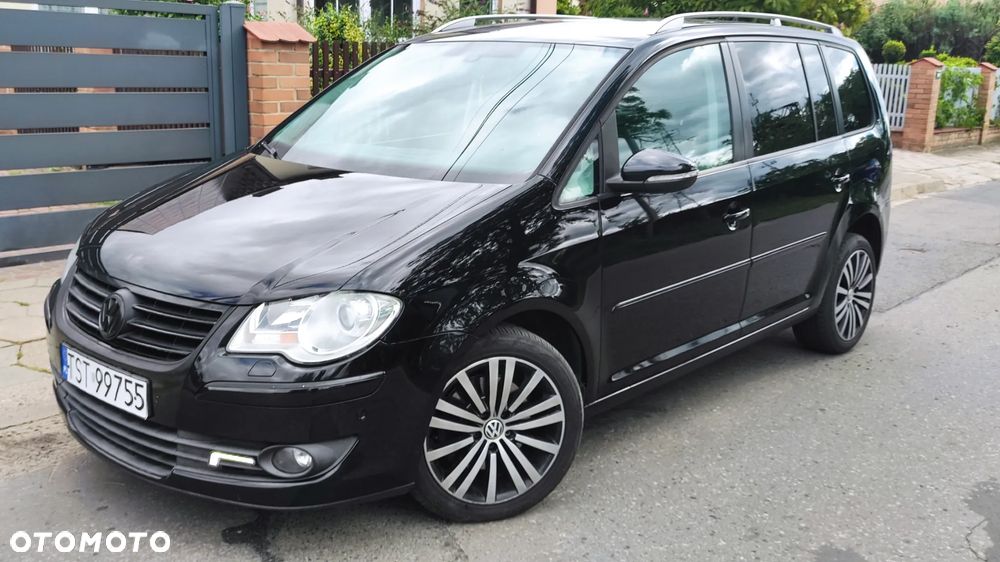 Volkswagen Touran 2.0 TDI DPF Highline - 30