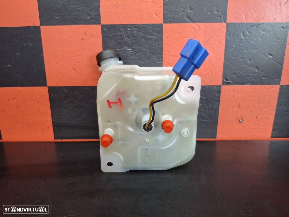 Reservatório Óleo Dos Travões  Fuso (Mitsubishi) Canter - 2