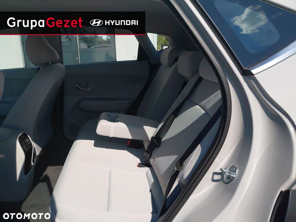 Hyundai Kona - 13