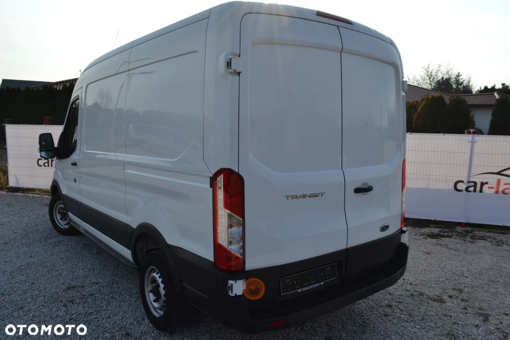 Ford Transit - 10