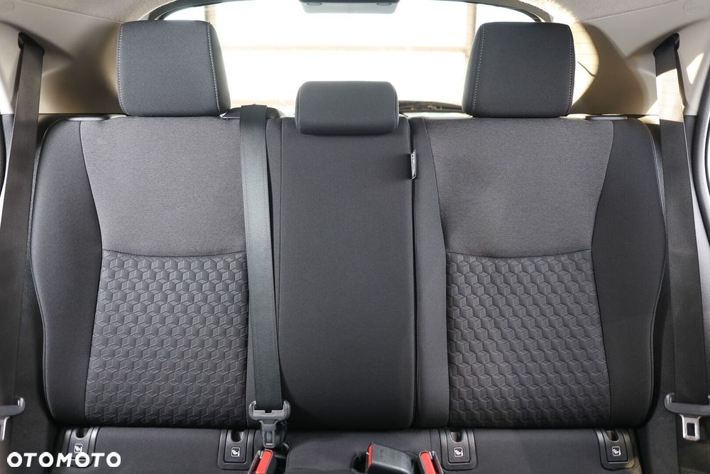 Toyota Yaris - 18
