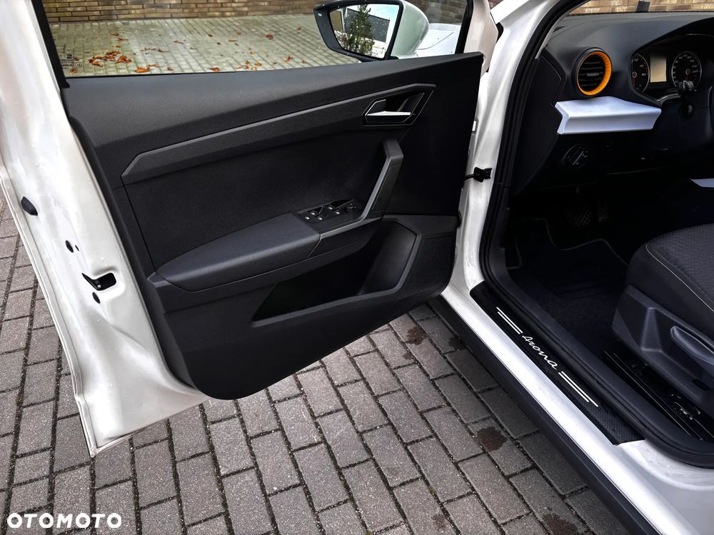 Seat Arona 1.0 TSI Style S&S DSG - 10