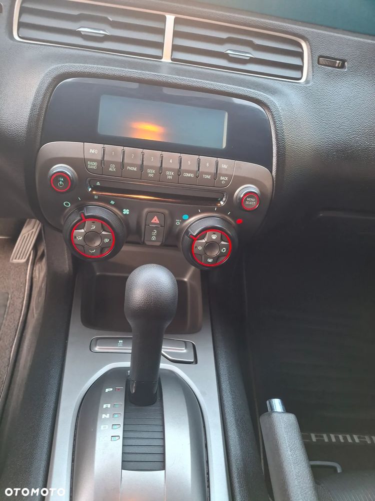 Chevrolet Camaro - 12