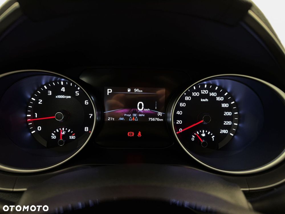 Kia XCeed - 22