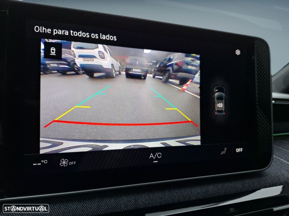 Renault 5 E-Tech 52 kWh Techno Autonomia Conforto - 25