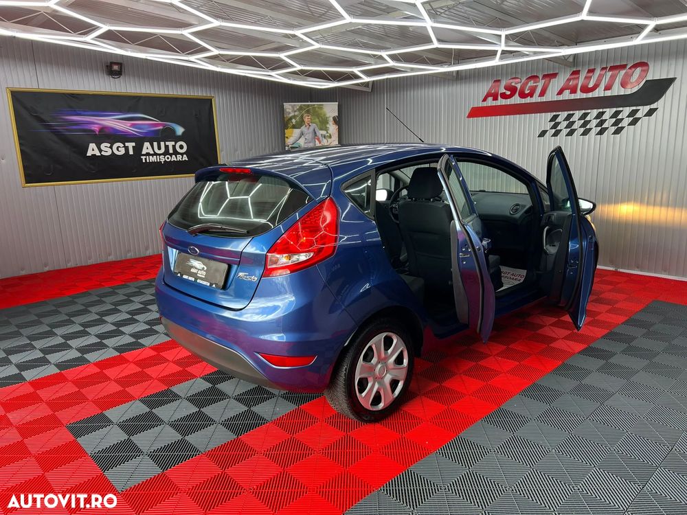 Ford Fiesta - 19