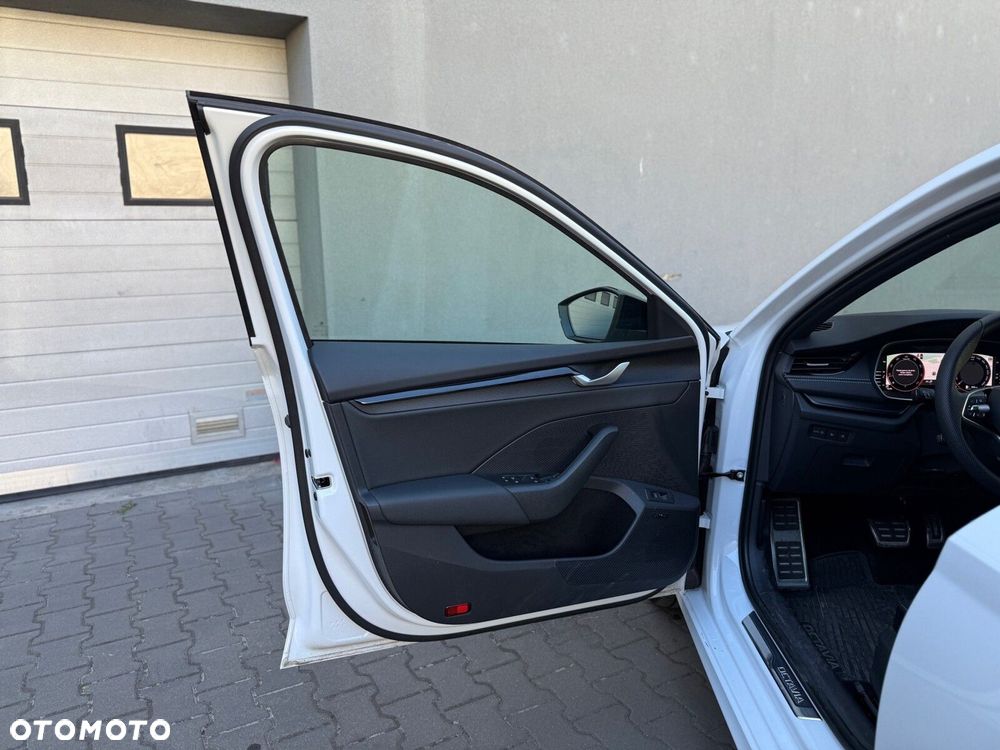 Skoda Octavia 2.0 TSI Sportline 4x4 DSG - 14