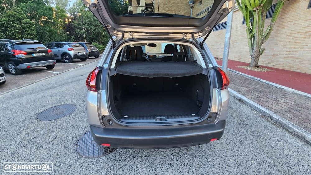 Peugeot 2008 1.6 BlueHDi Allure - 33