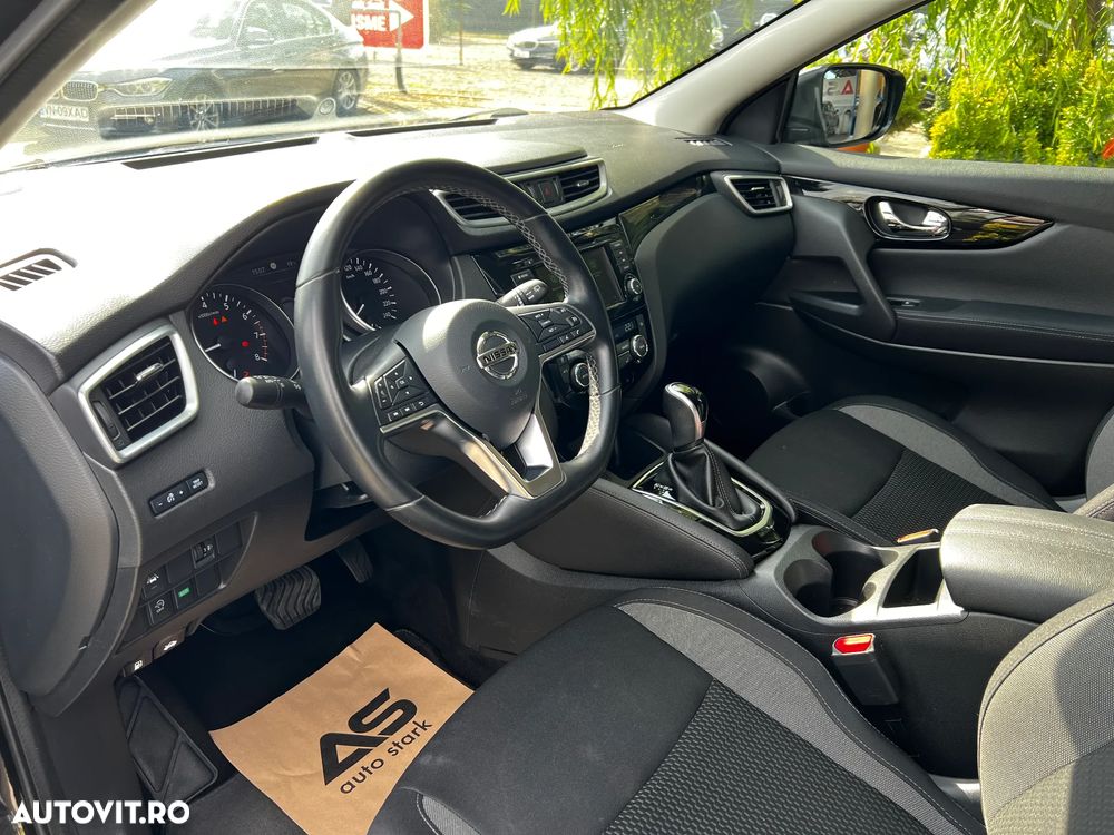 Nissan Qashqai 1.3 DIG-T DCT TEKNA - 2