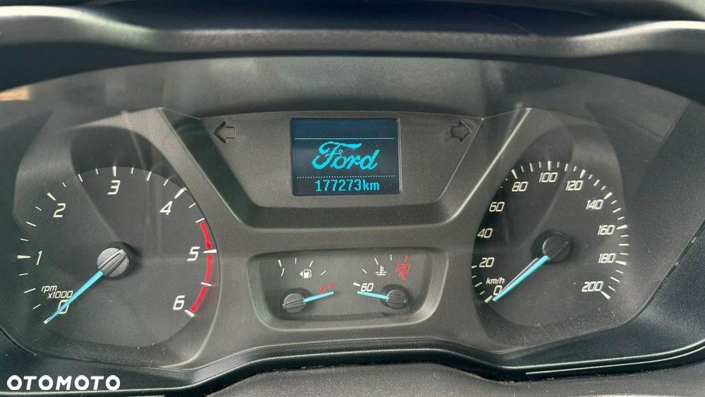 Ford Transit Custom - 10