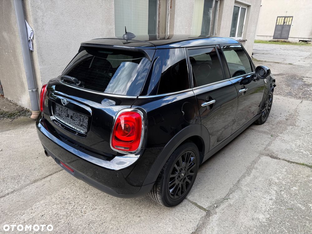 MINI Cooper Seven Chili - 3