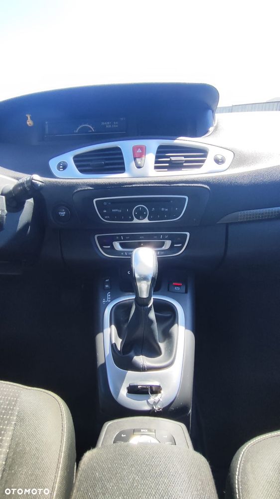 Renault Scenic 2.0 16V 140 CVT Dynamique - 15