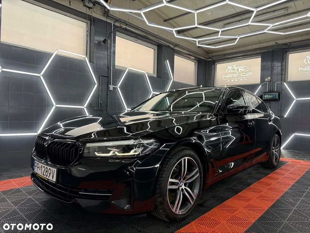 BMW Seria 5 520d M Sport Edition - 13