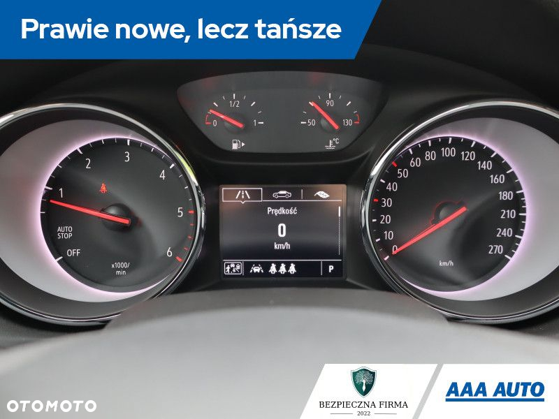 Opel Insignia - 12