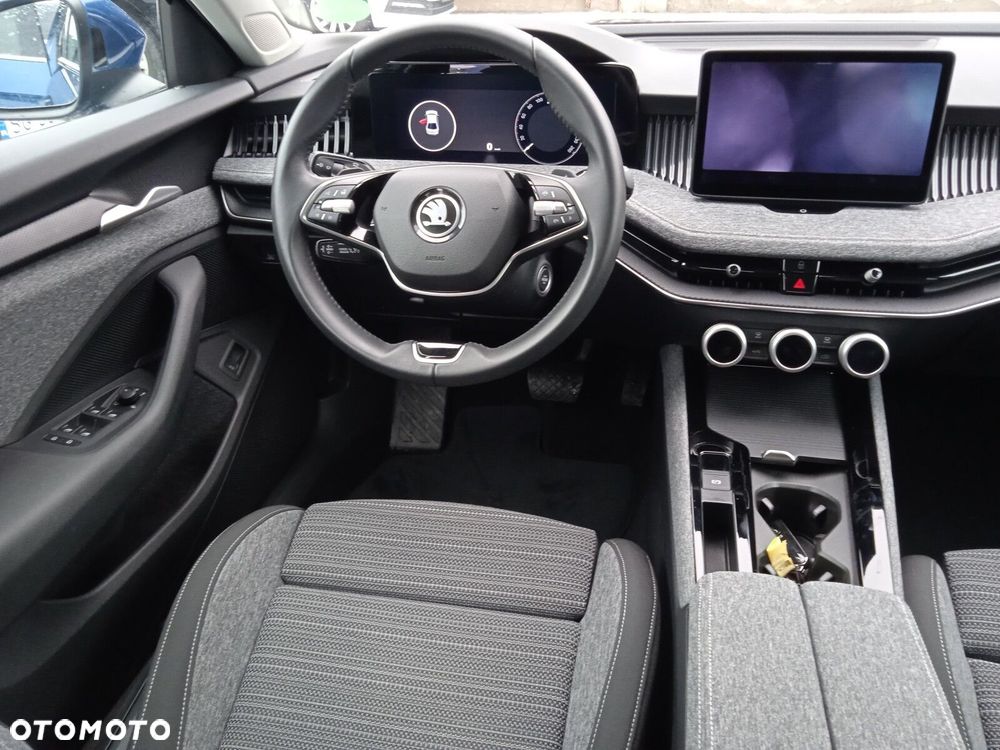 Skoda Superb 2.0 TDI SCR 4x4 Selection DSG - 10