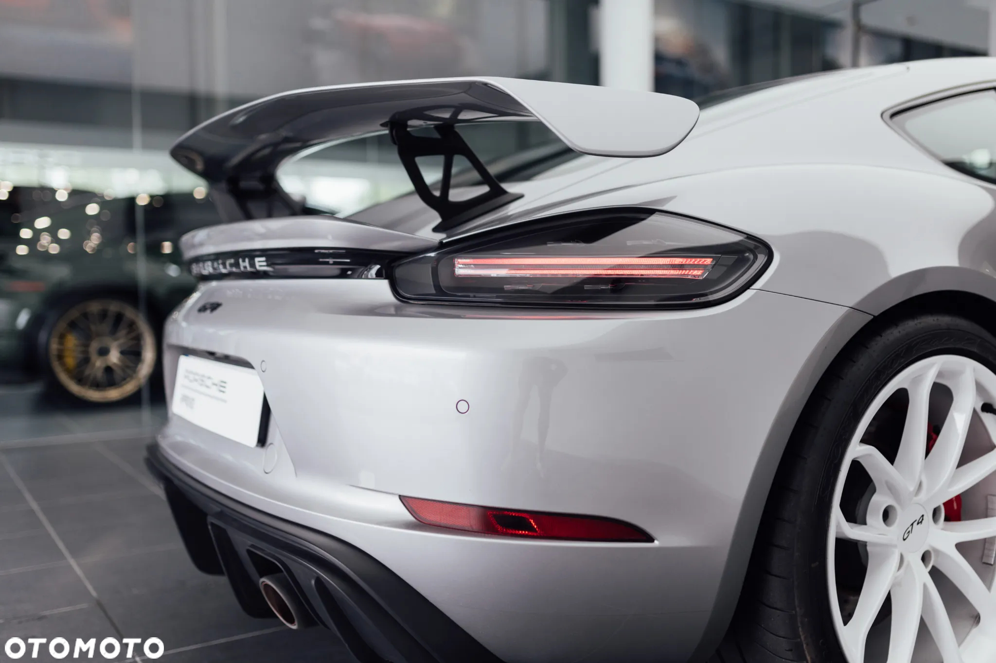 Porsche 718 Cayman GPF GT4 - 37