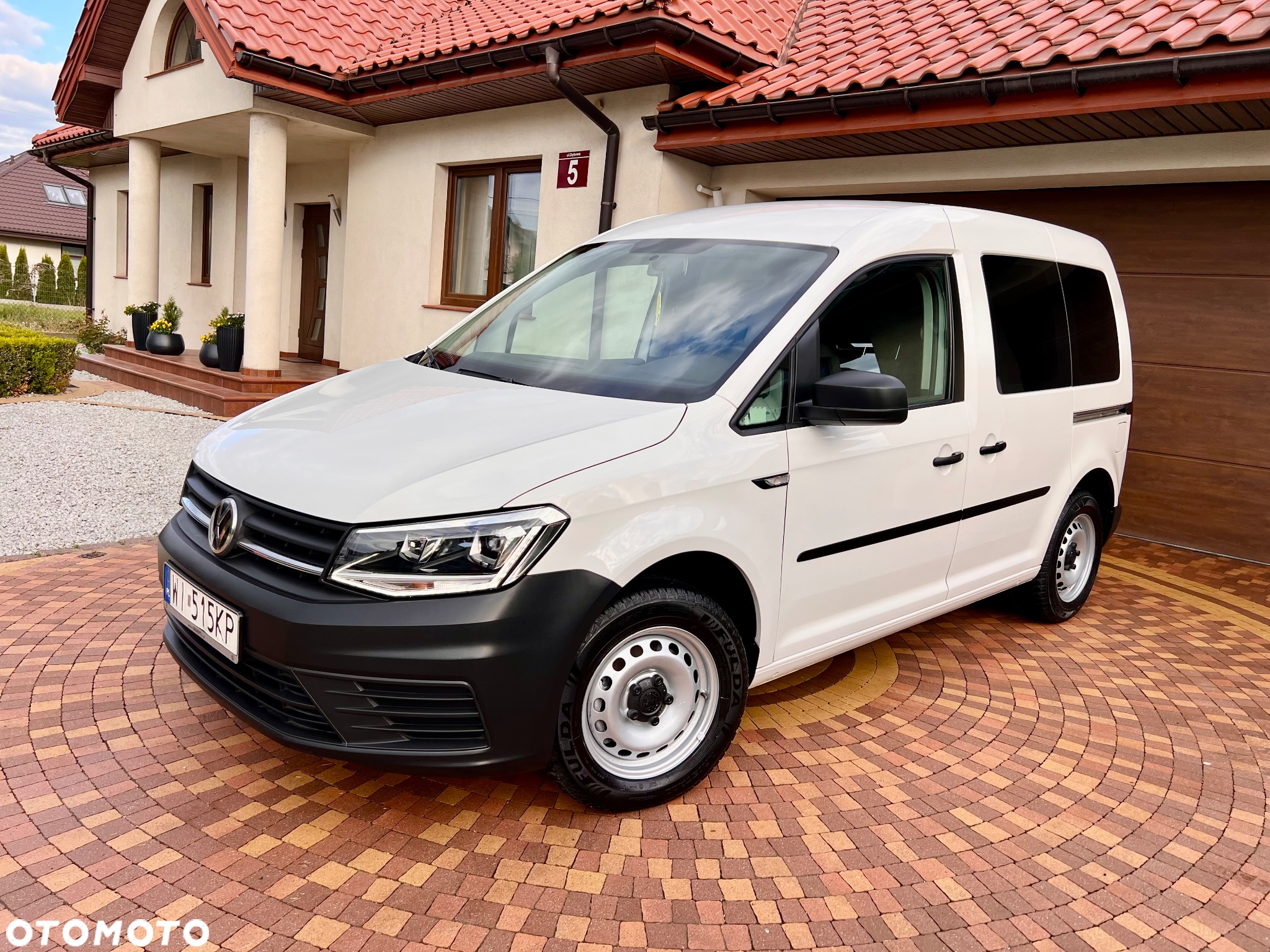 Volkswagen Caddy 2.0 TDI Comfortline - 19