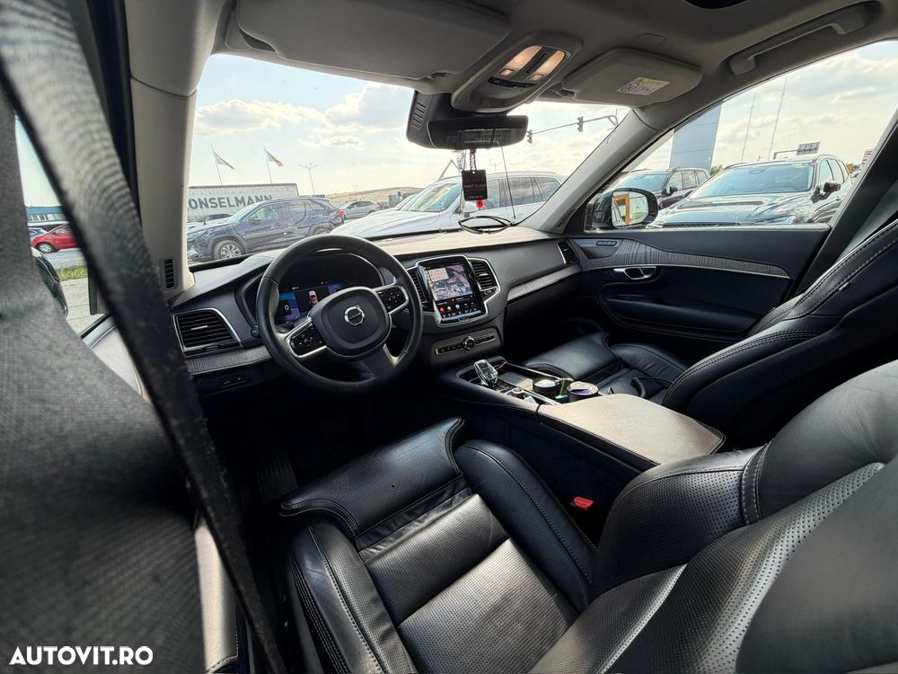 Volvo XC 90 Recharge T8 eAWD R-Design - 14
