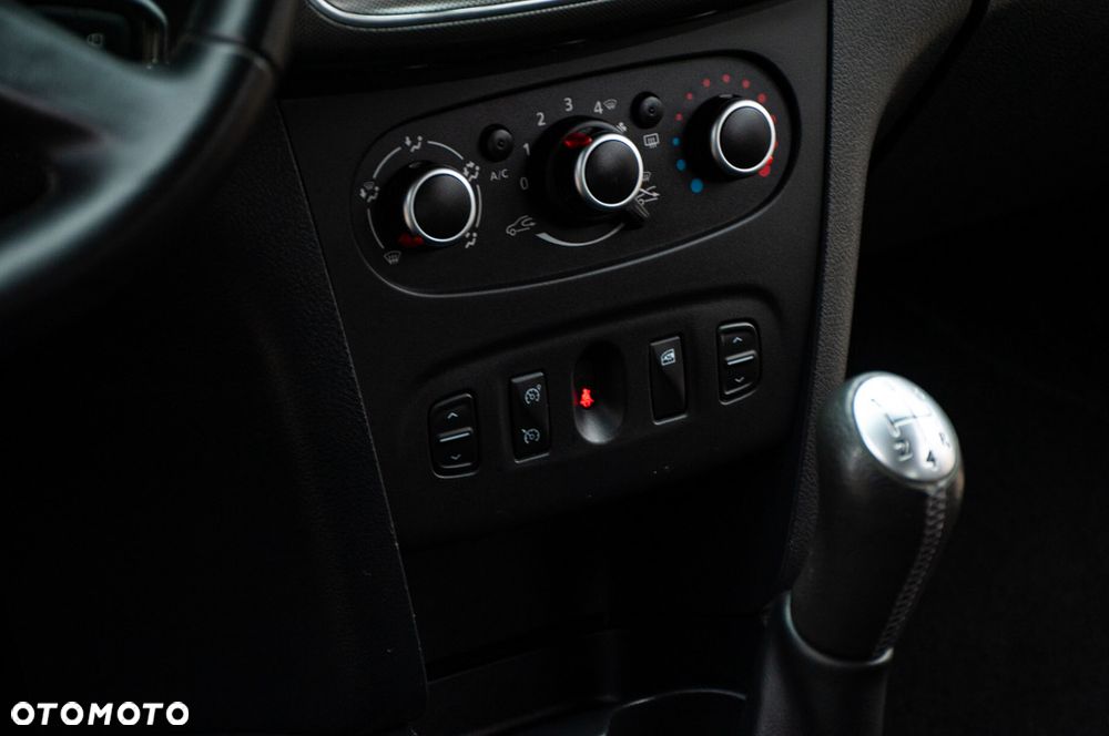 Dacia Sandero Stepway TCe 90 (S&S) Prestige - 33