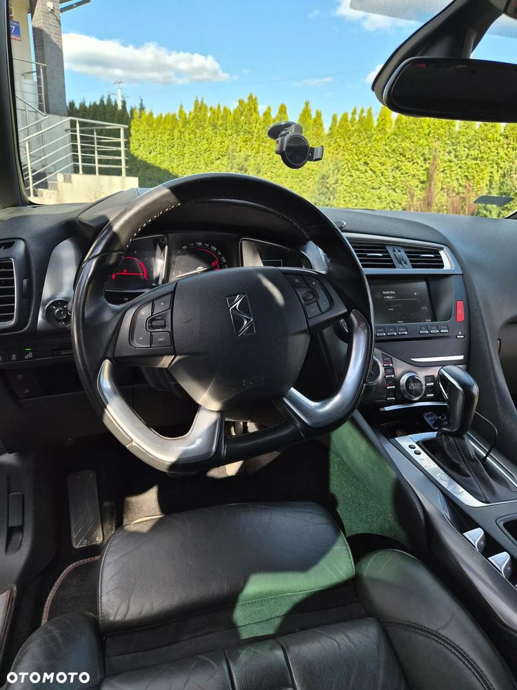 DS Automobiles DS 5 - 10