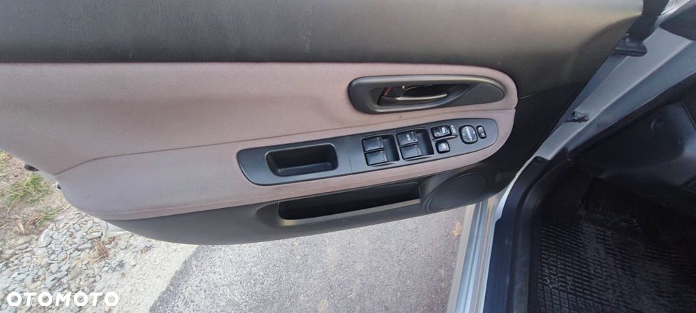 Subaru Impreza SW 2.0 RA - 19