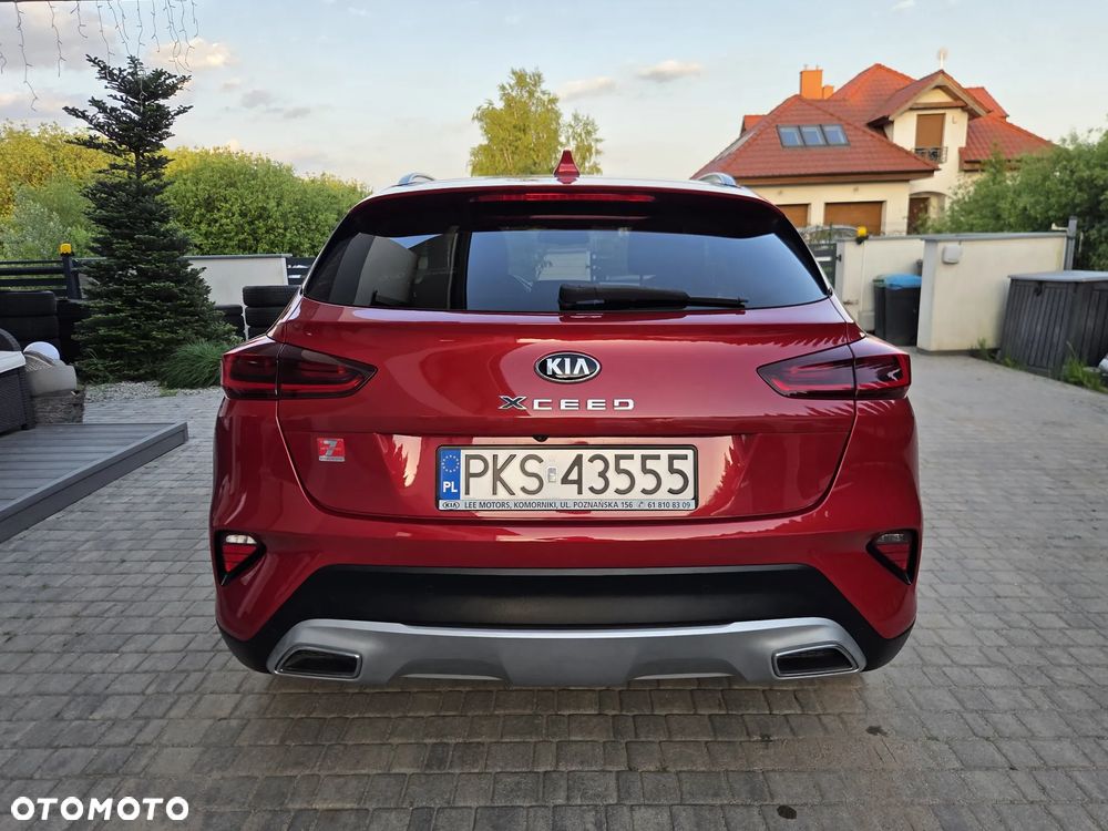 Kia XCeed 1.6 T-GDI L Business Line DCT - 13