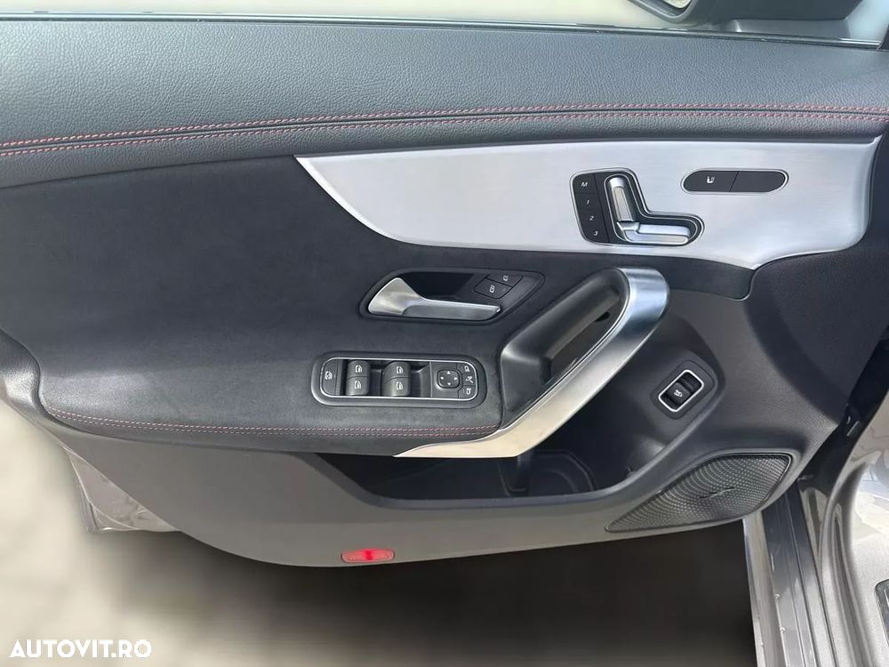 Mercedes-Benz CLA 250 - 13