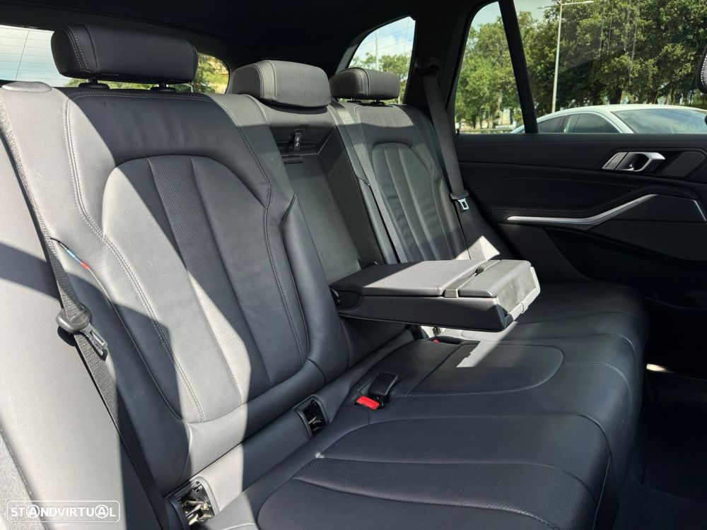 BMW X5 45 e xDrive Pack M - 27