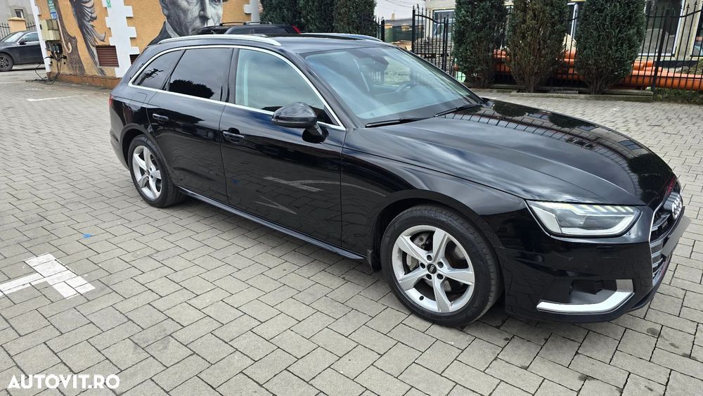 Audi A4 2.0 40 TDI quattro S tronic MHEV Basic - 2