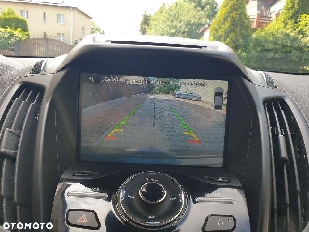 Ford Kuga 2.0 TDCi 4x4 Titanium - 28