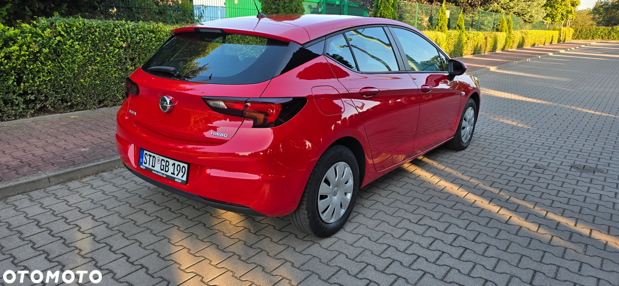 Opel Astra 1.4 Turbo Edition - 4