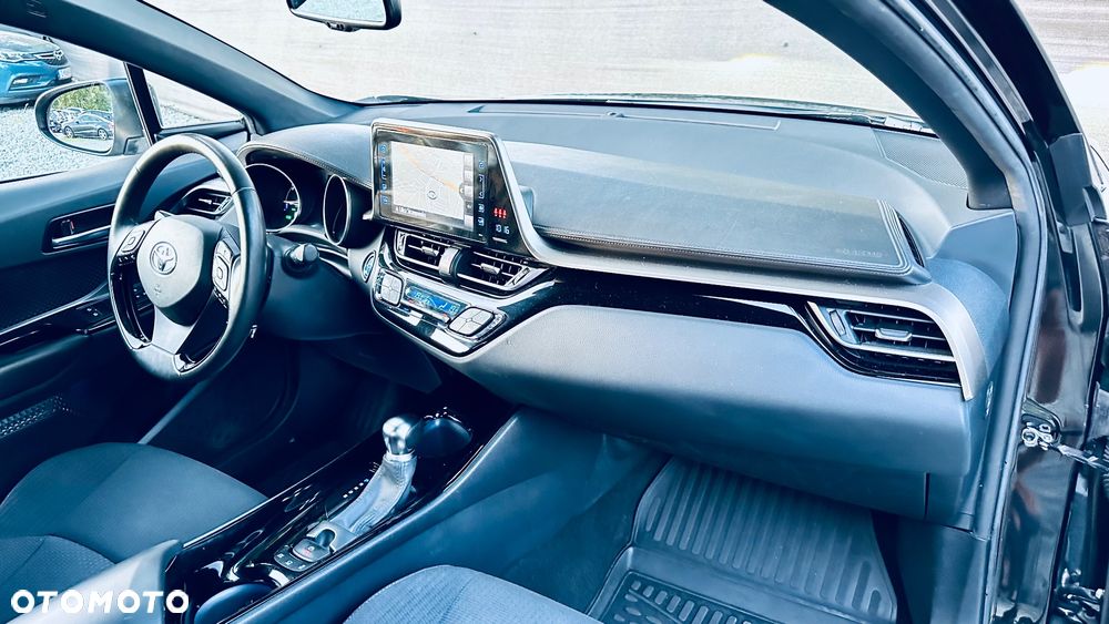 Toyota C-HR 1.8 Hybrid GPF Selection - 31