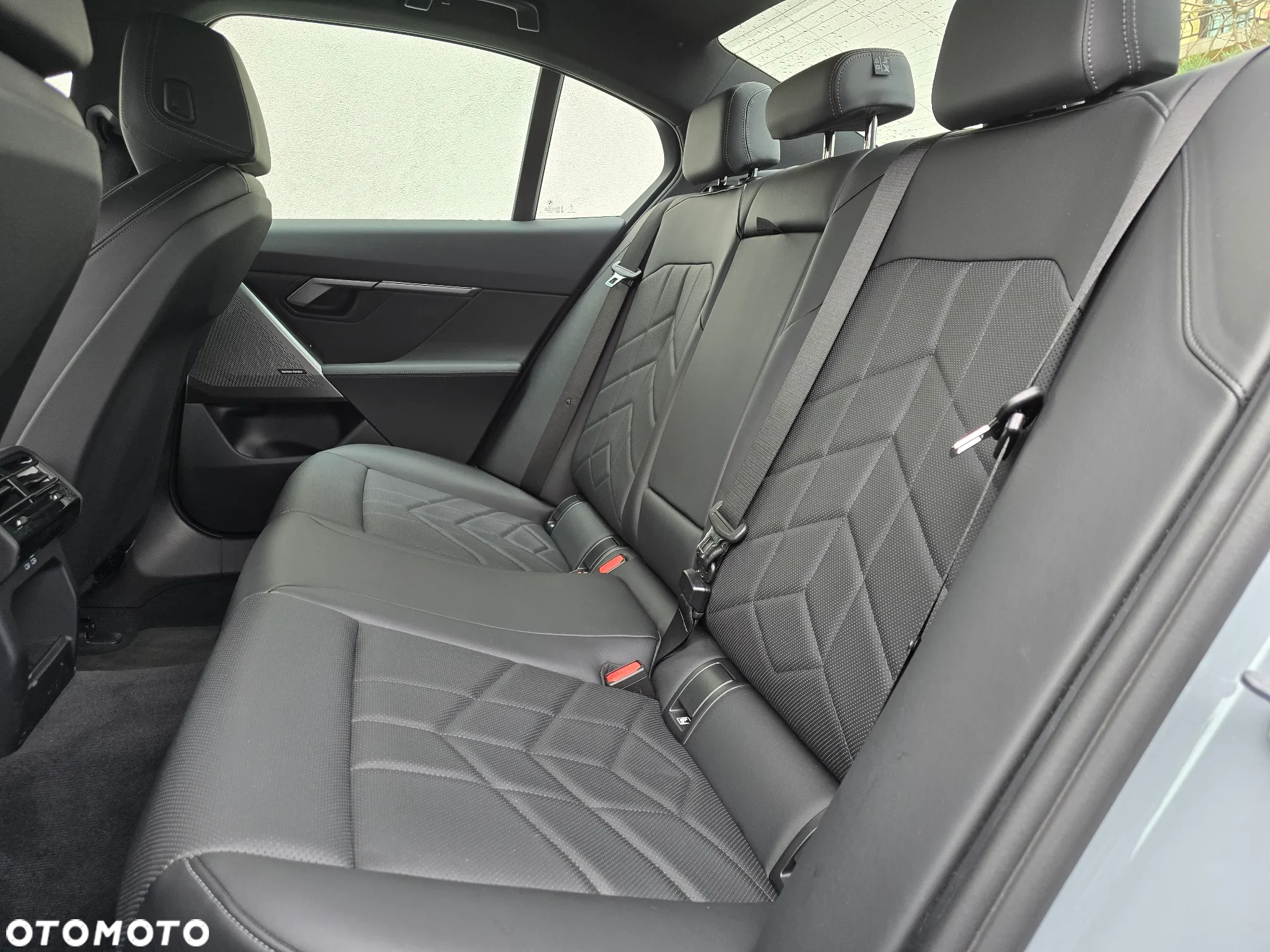 BMW Seria 5 - 13