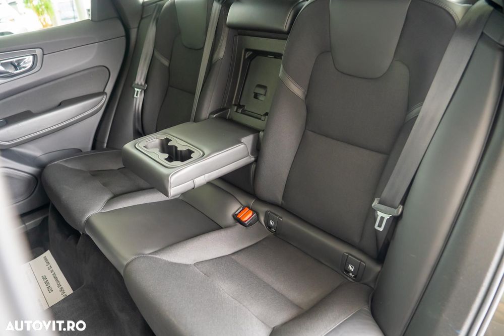 Volvo XC 60 - 21