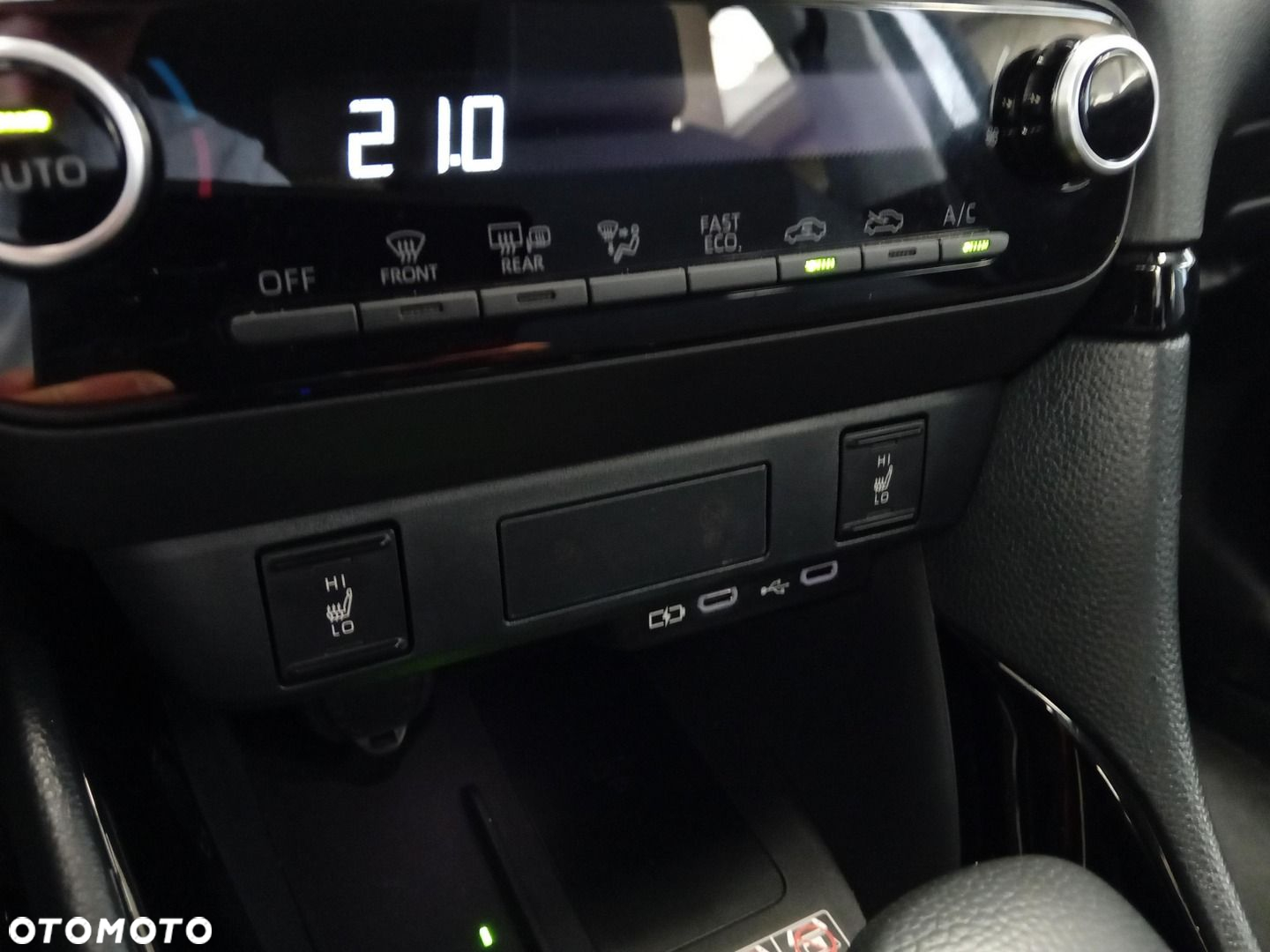 Toyota Yaris - 18
